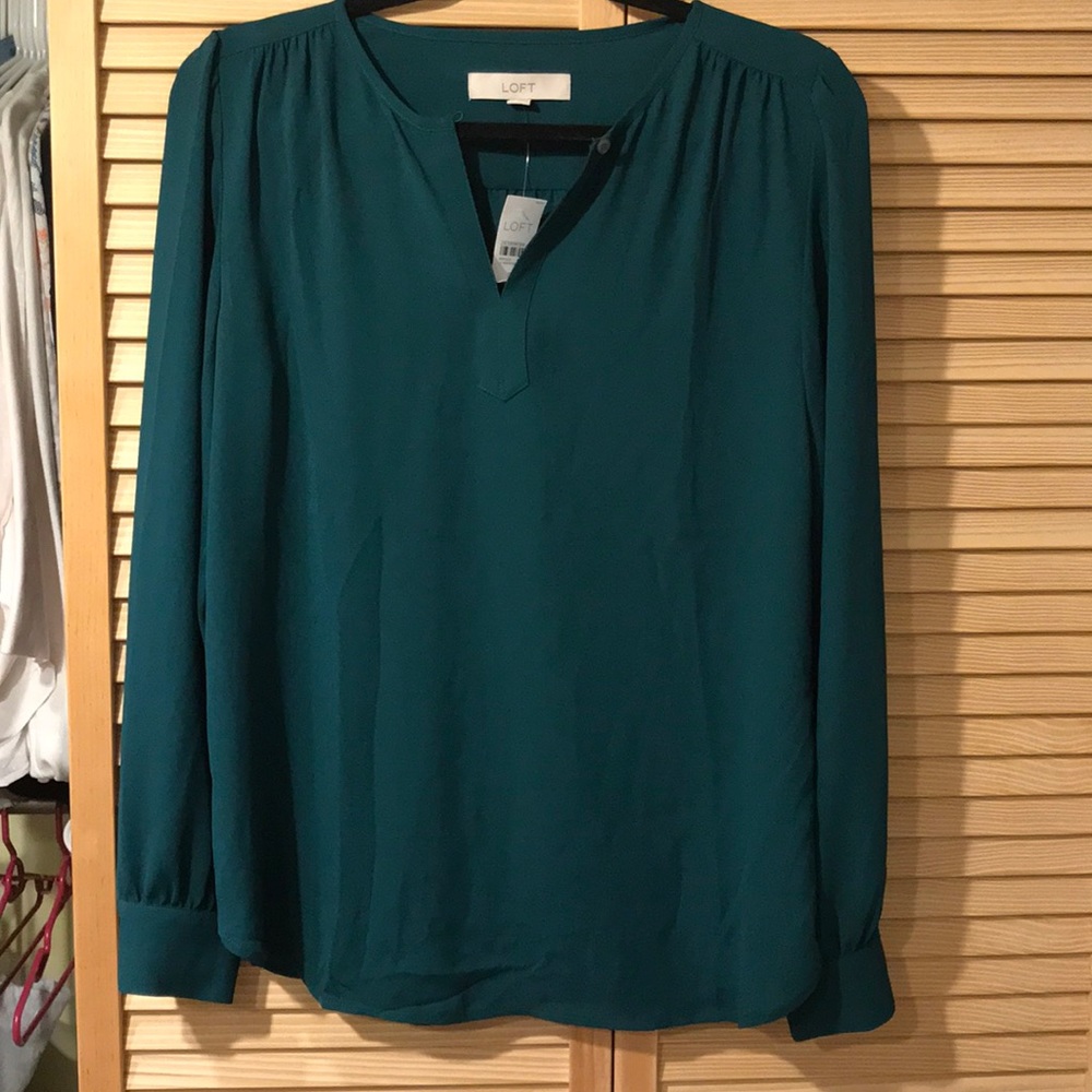 Green blouse